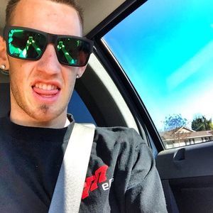 Meet your Posher, Justin